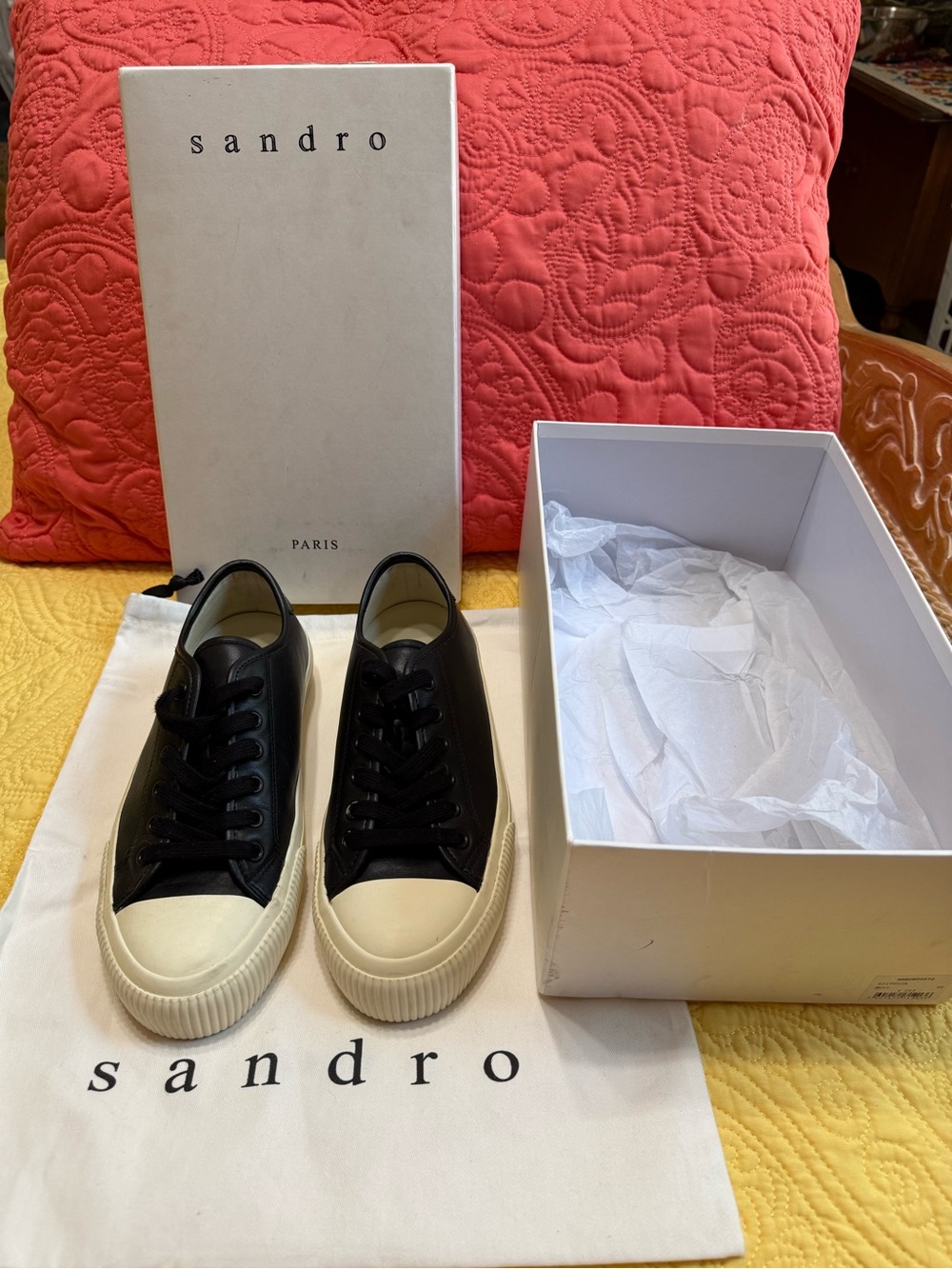 New Sandro sz 40 8.5 9 Black Leather Sneakers with Cream Toe Cap